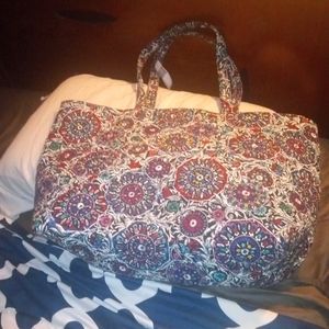 Vera Bradley large quilted bag